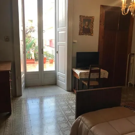 Palazzo De Bellis Vitti Nella Citta Delle Grotte Bed & Breakfast